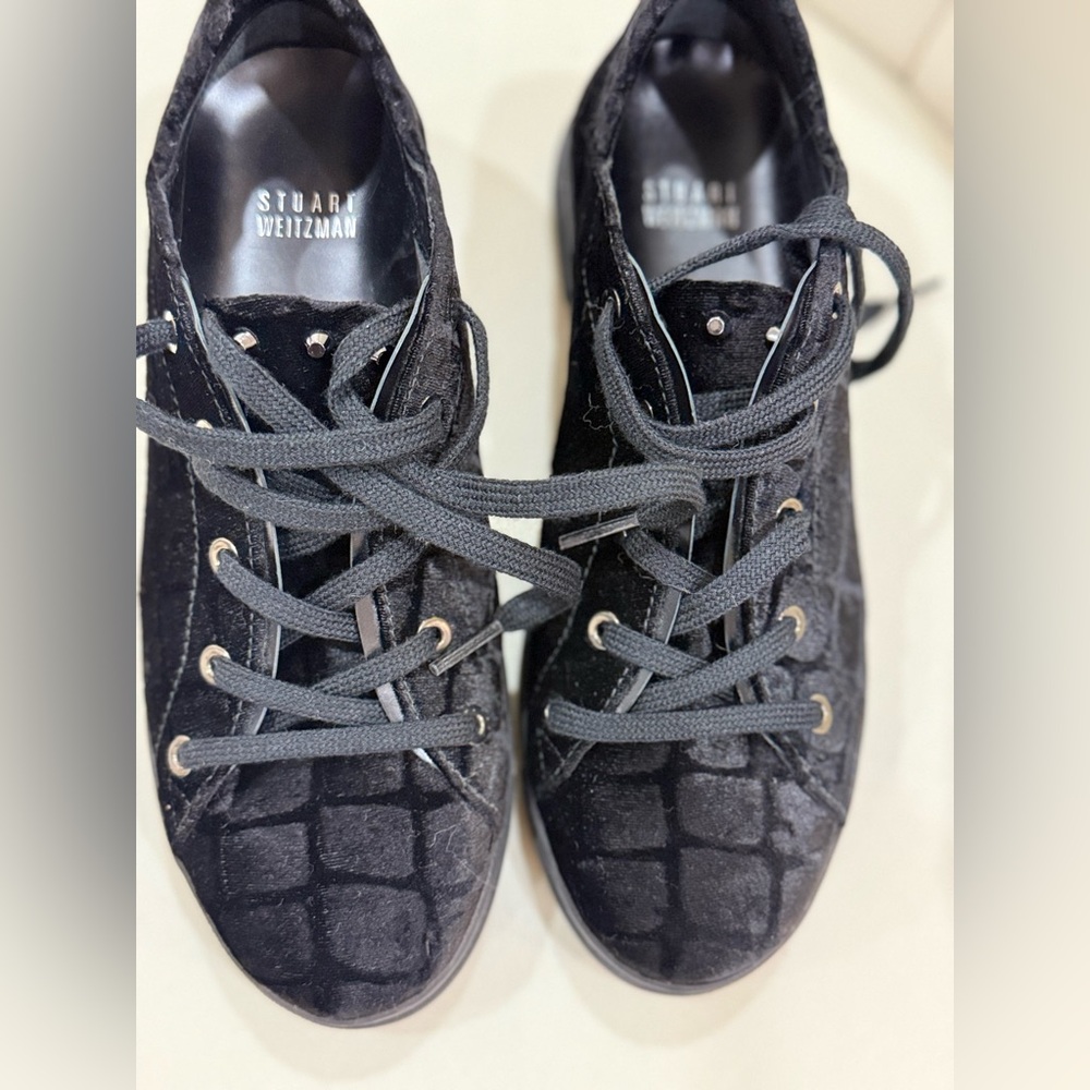 Stuart Weitzman Ebony Croco Velvet Touchdown Sneaker Black 🔥